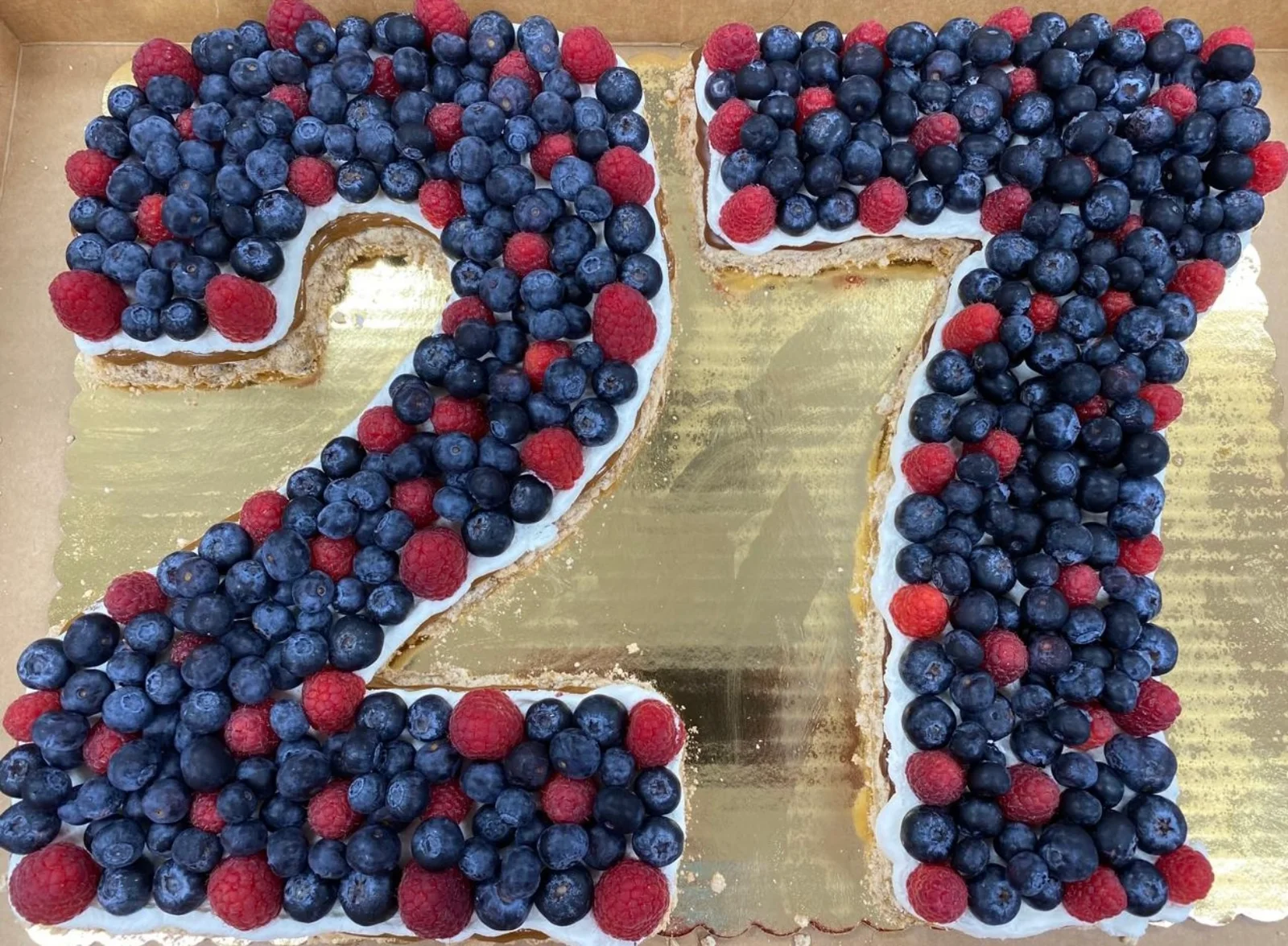 Cropped Pavlova
